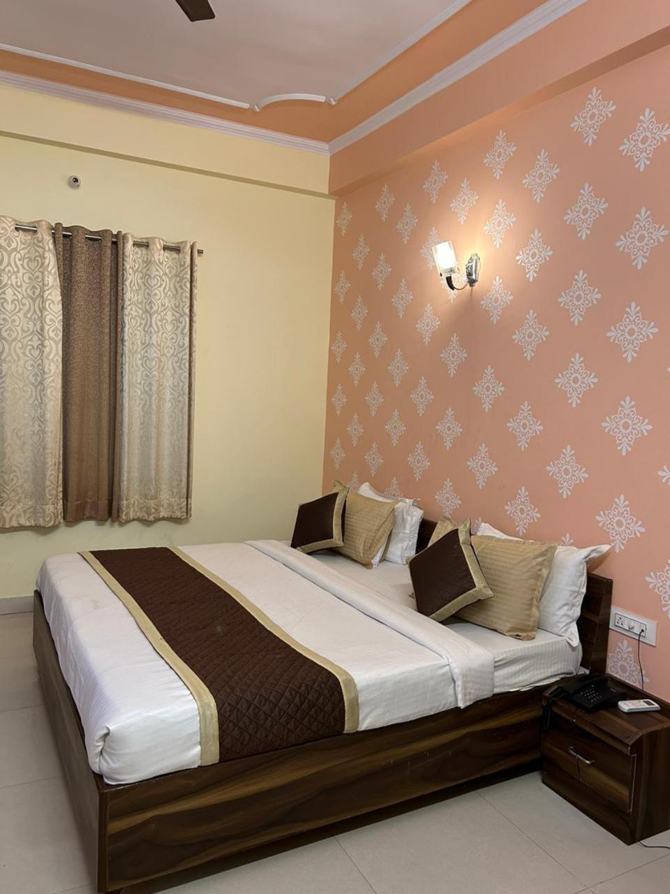 Hotel Mahima Palace Dzsaipur Kültér fotó